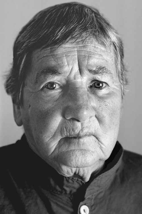 WATCH: AGNES MARTIN