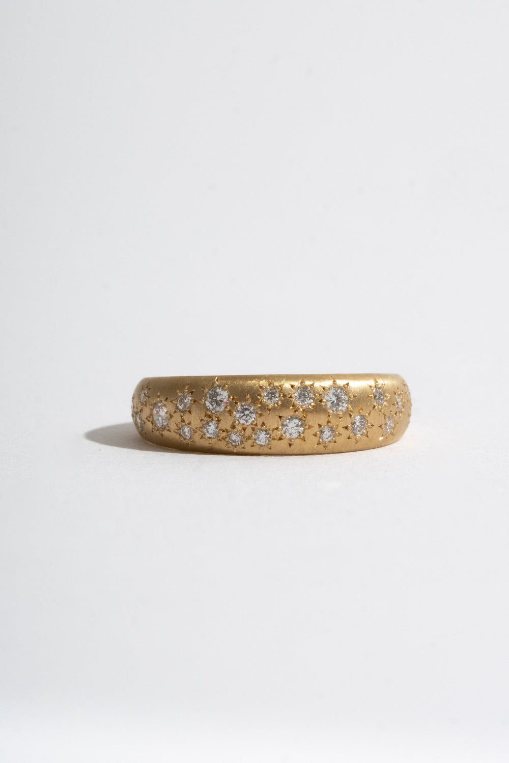Tapered Multi Stone Band in Diamond