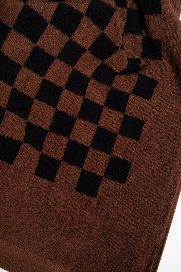 Roman Pool Towel in Tabac + Noir