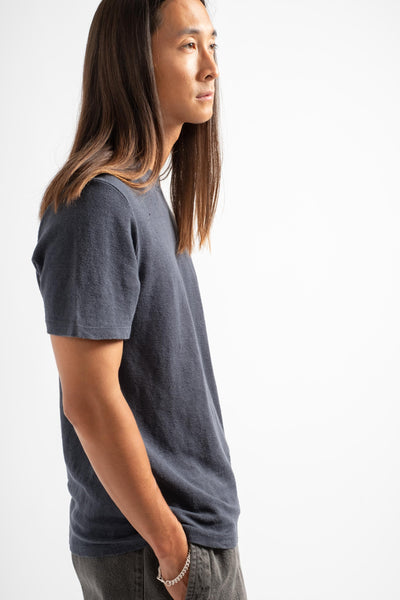 Mana 10 Tee in Navy