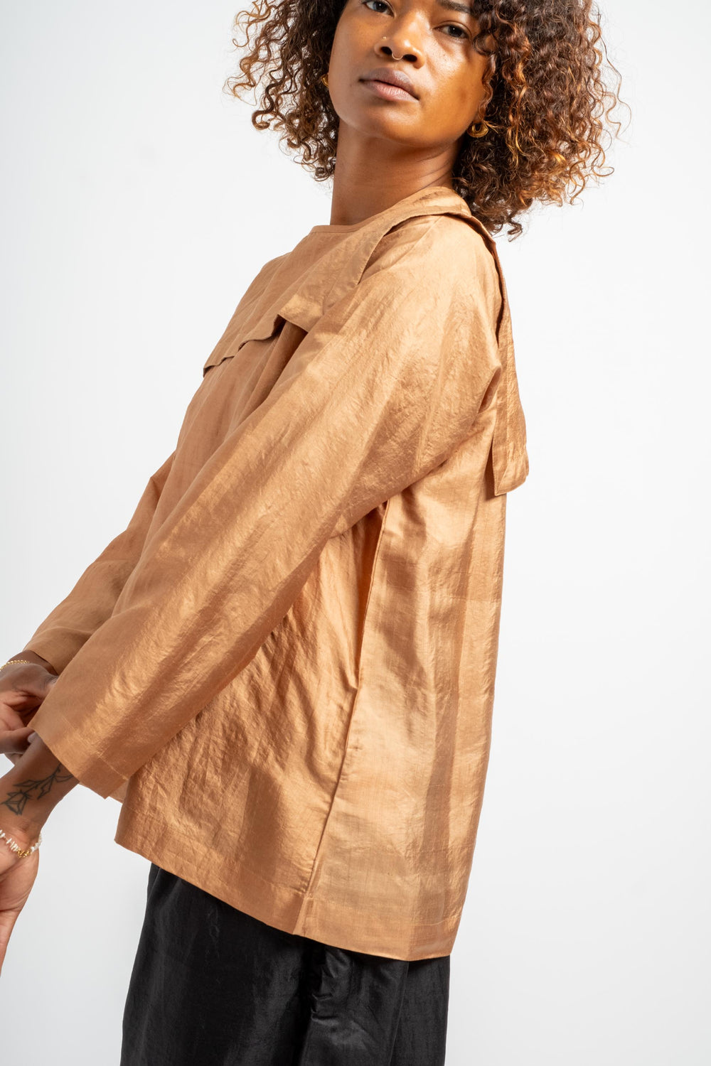 Back Button Sailor Blouse in Coral Brown
