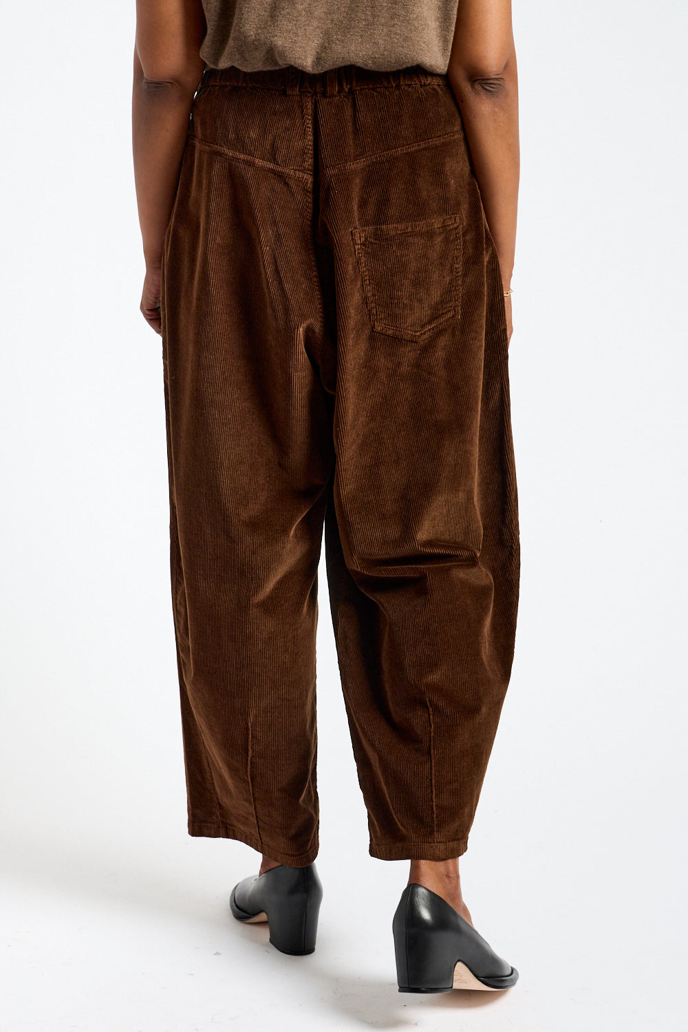 Corduroy Baggy Pant in Brown
