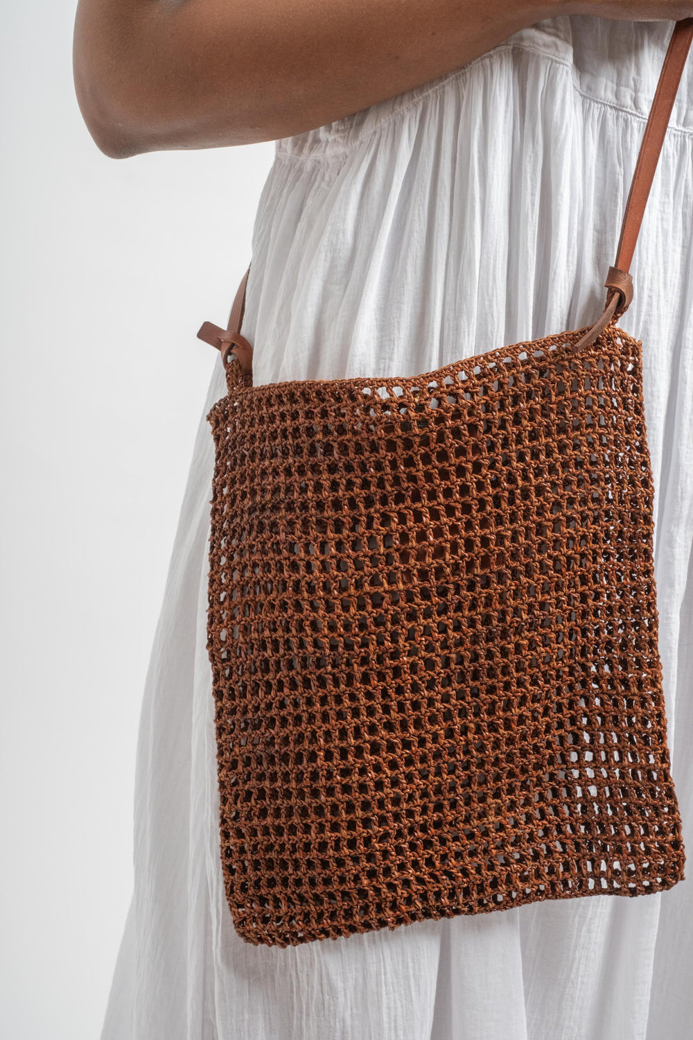 Knit Hobo in Tan