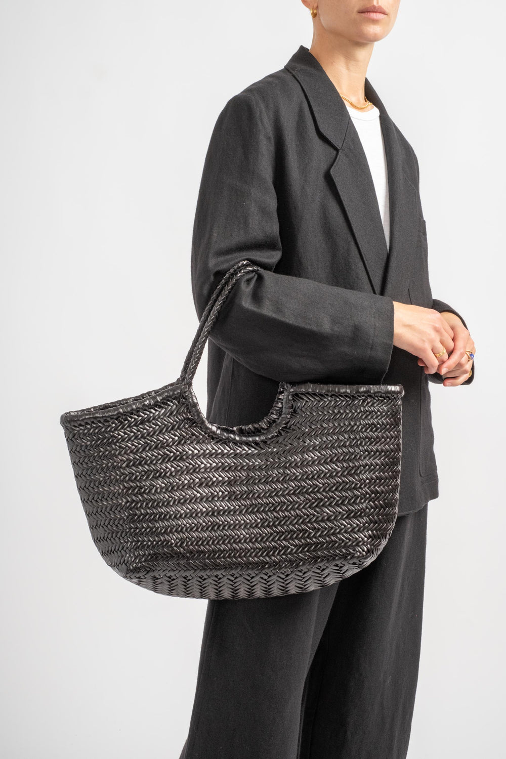 Nantucket Basket in Black