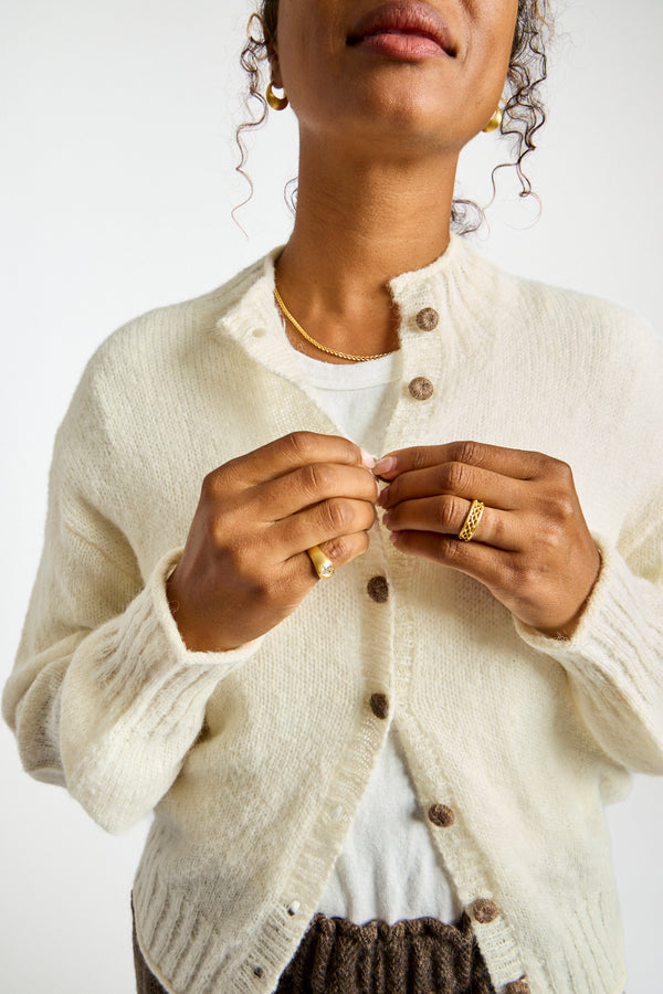Peru Knit Cardigan in White