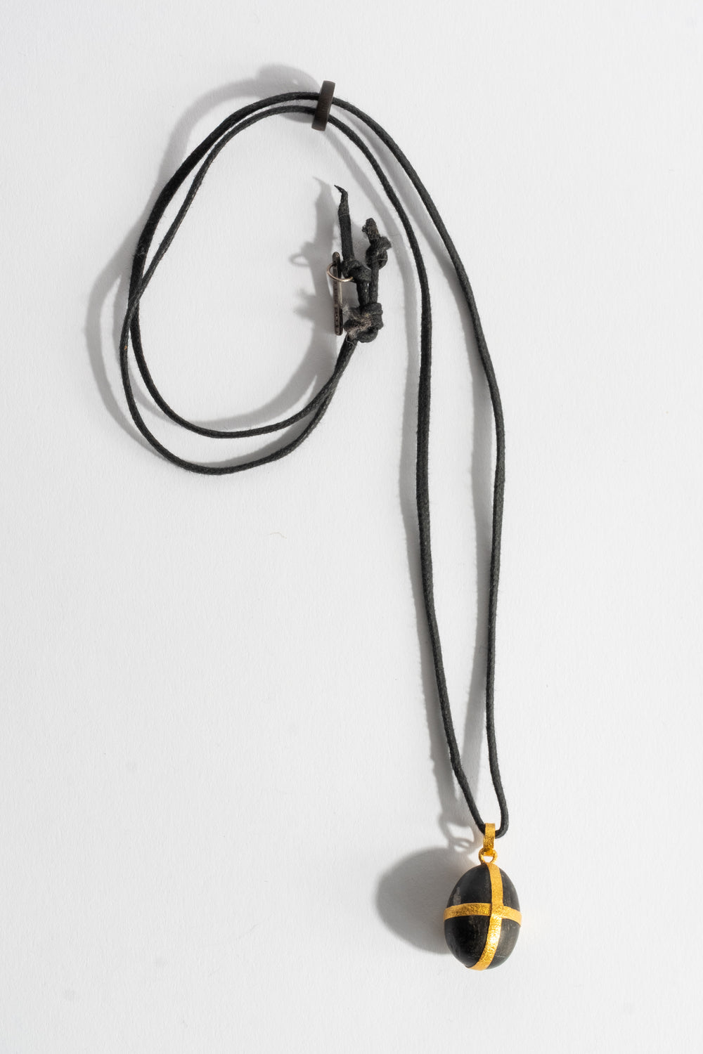 22K Japanese Pebble Pendant