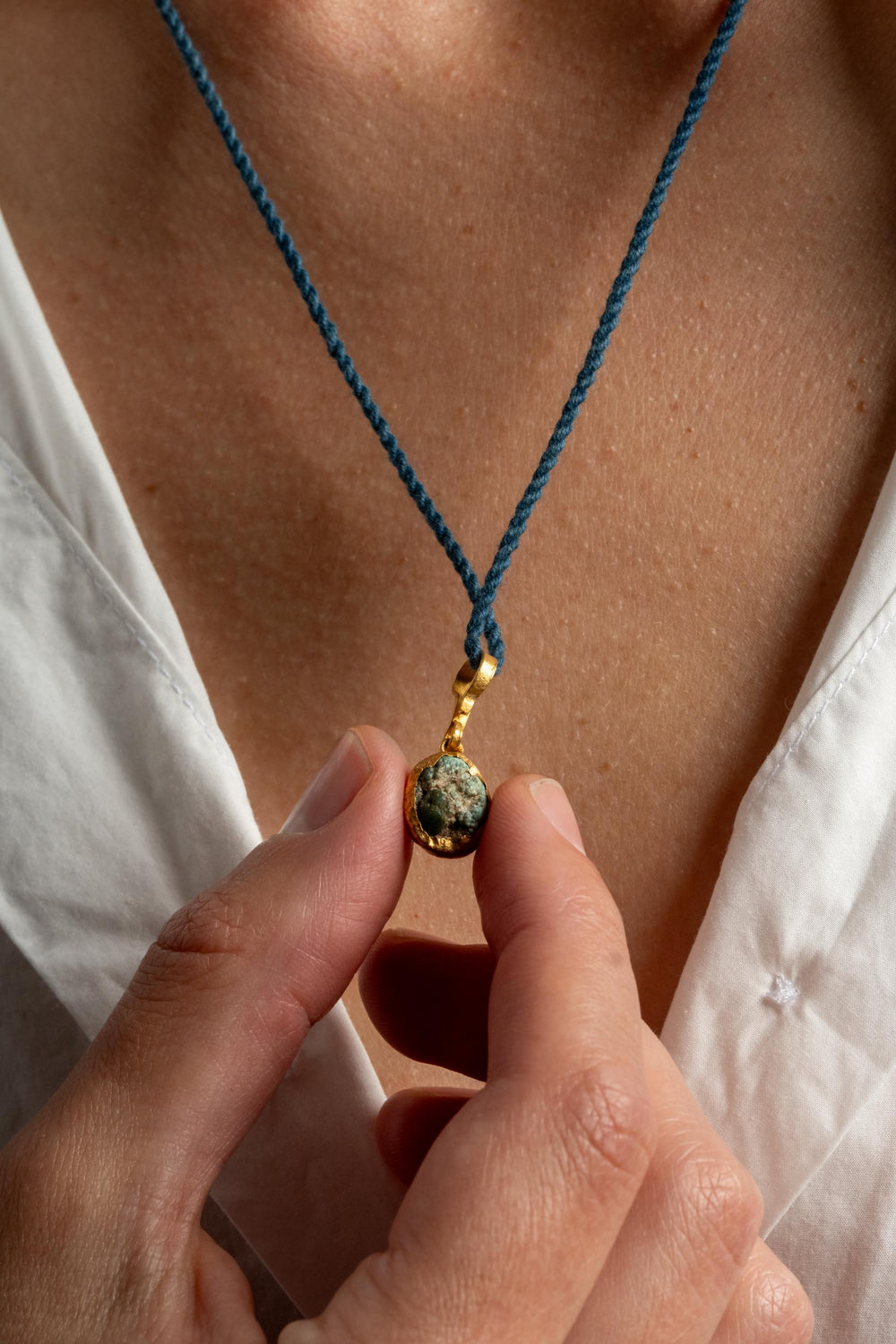 22K Single Turquoise Pendant