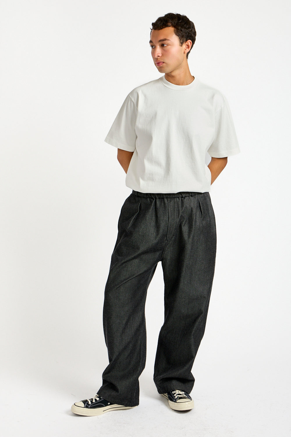 NM Wool OC Twill Wide in Black + White