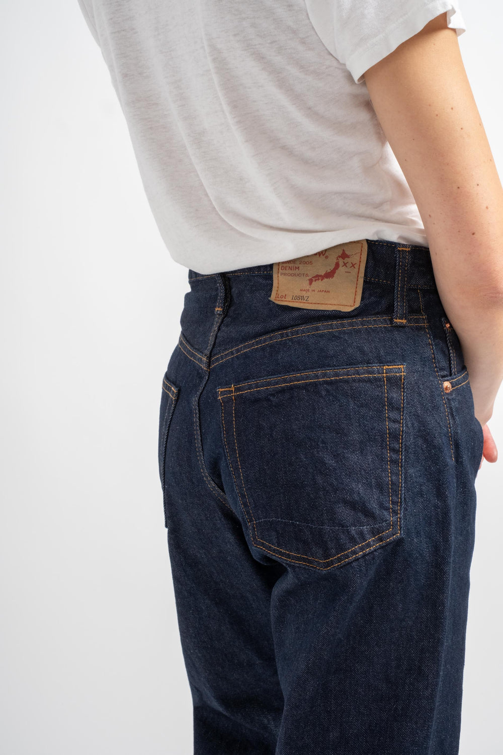 Short Length 105 90's Denim in One Wash