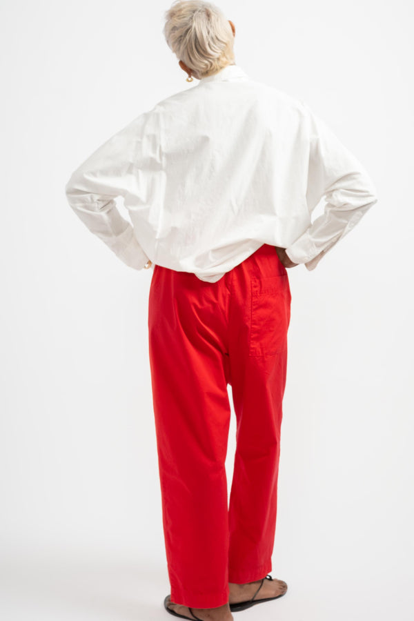 The Elastic Pant in Rouge