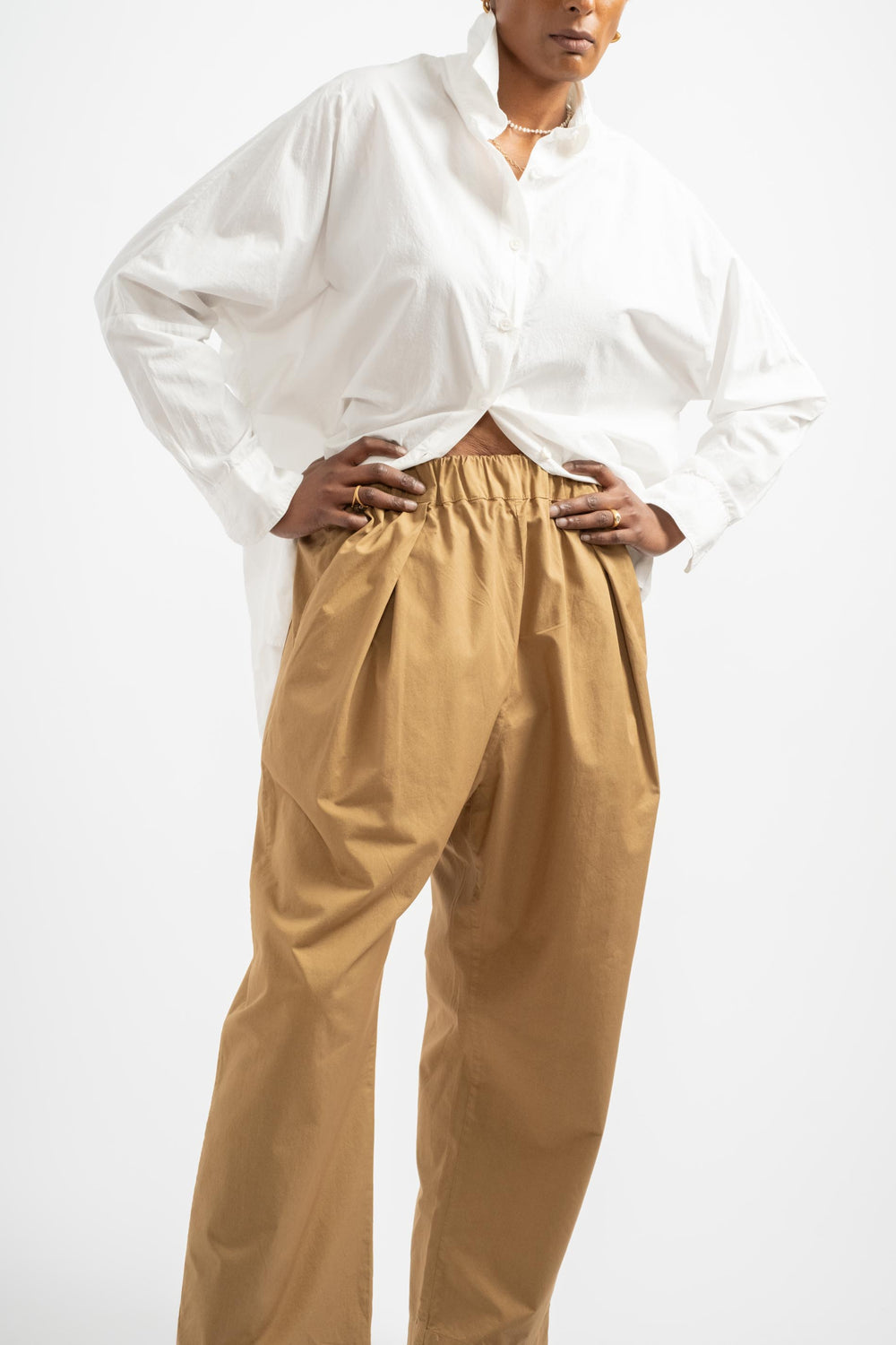 The Elastic Pant in Tan