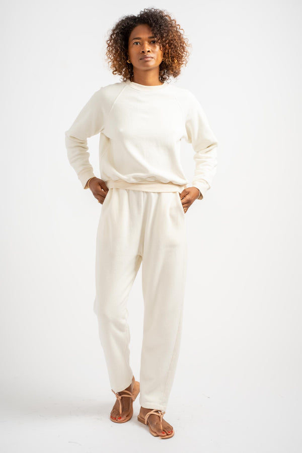 The Women's Crewneck Sweatshirt in Natural