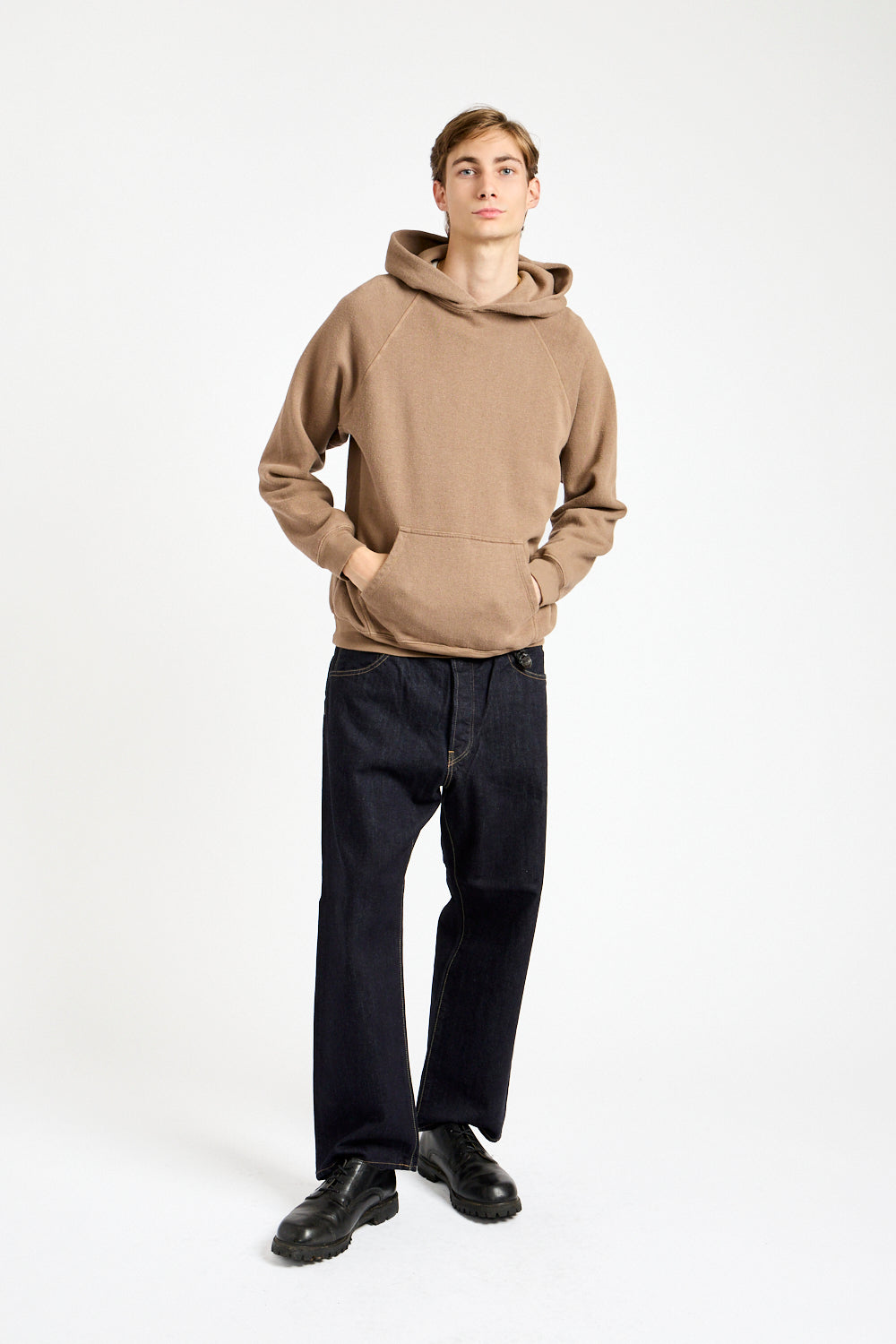 The Men's Hooded Sweatshirt in Mushroom