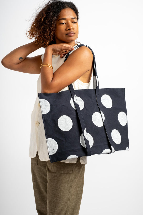 Medium Washed Canvas Tote in Dot