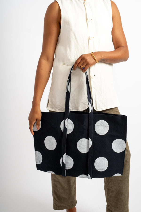 Medium Washed Canvas Tote in Dot