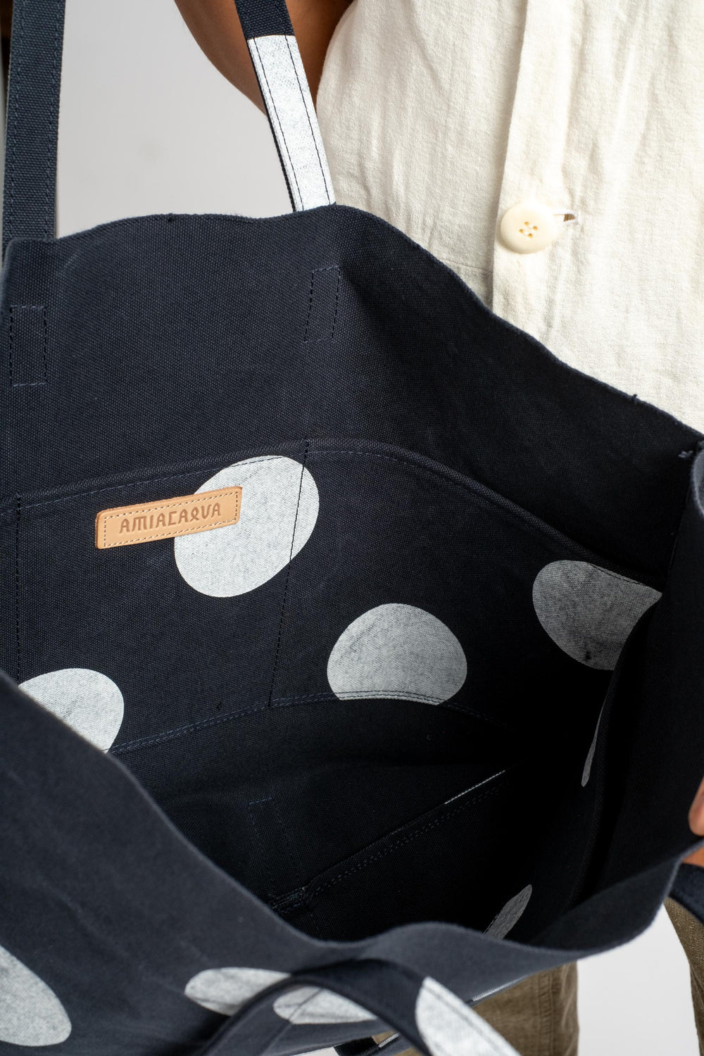 Medium Washed Canvas Tote in Dot
