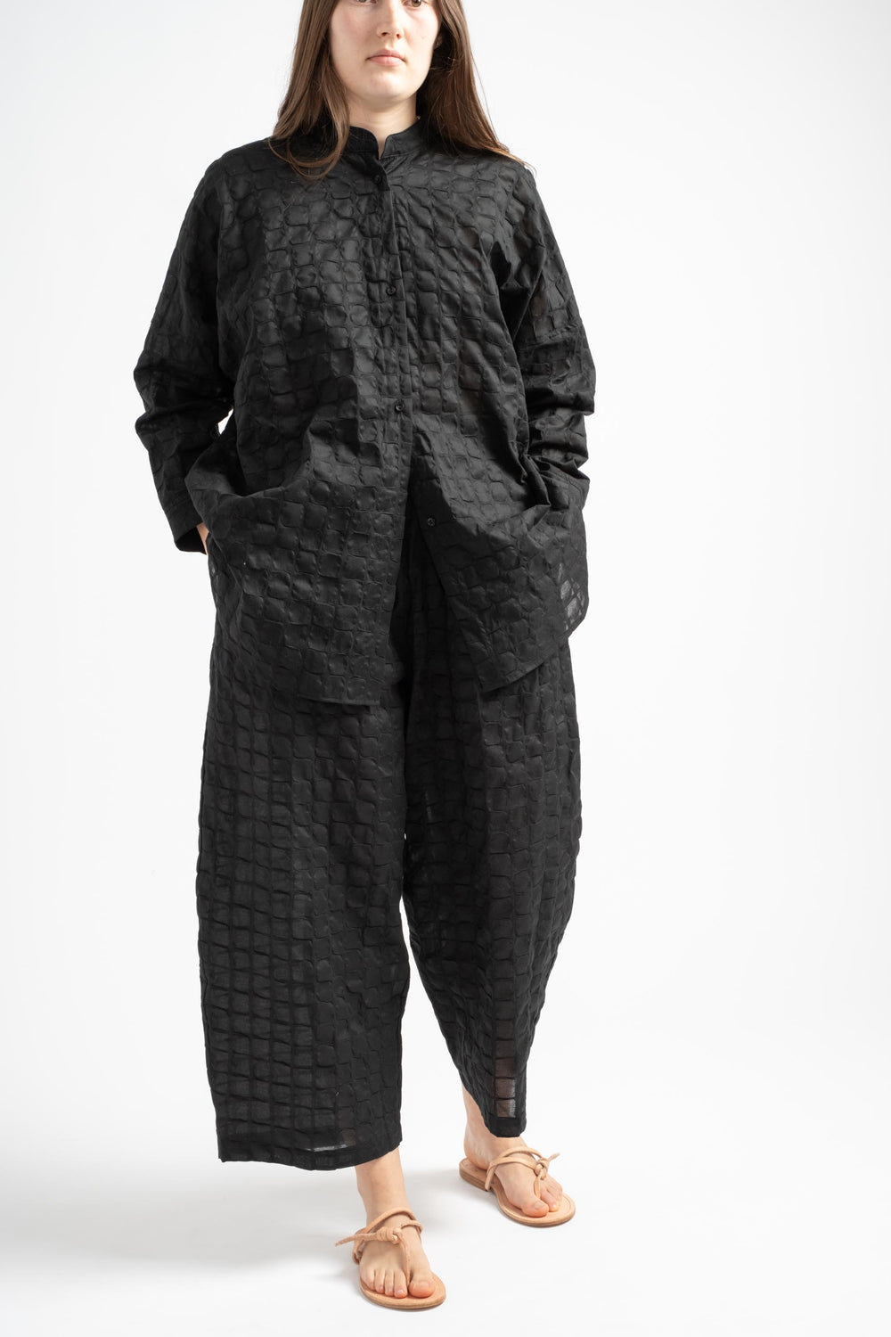 Ripple Finish Wide Pants in Black
