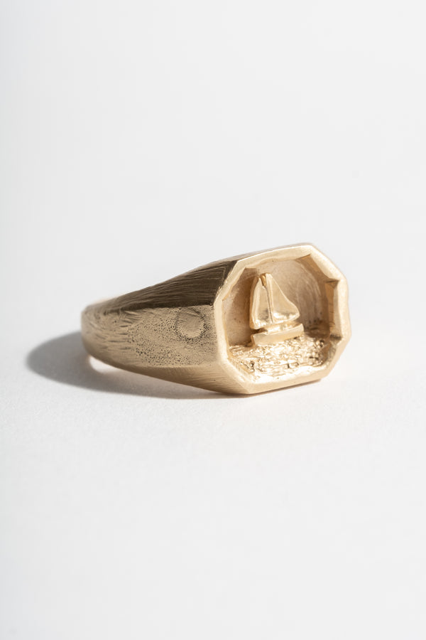 9K Sailboat Signet Ring