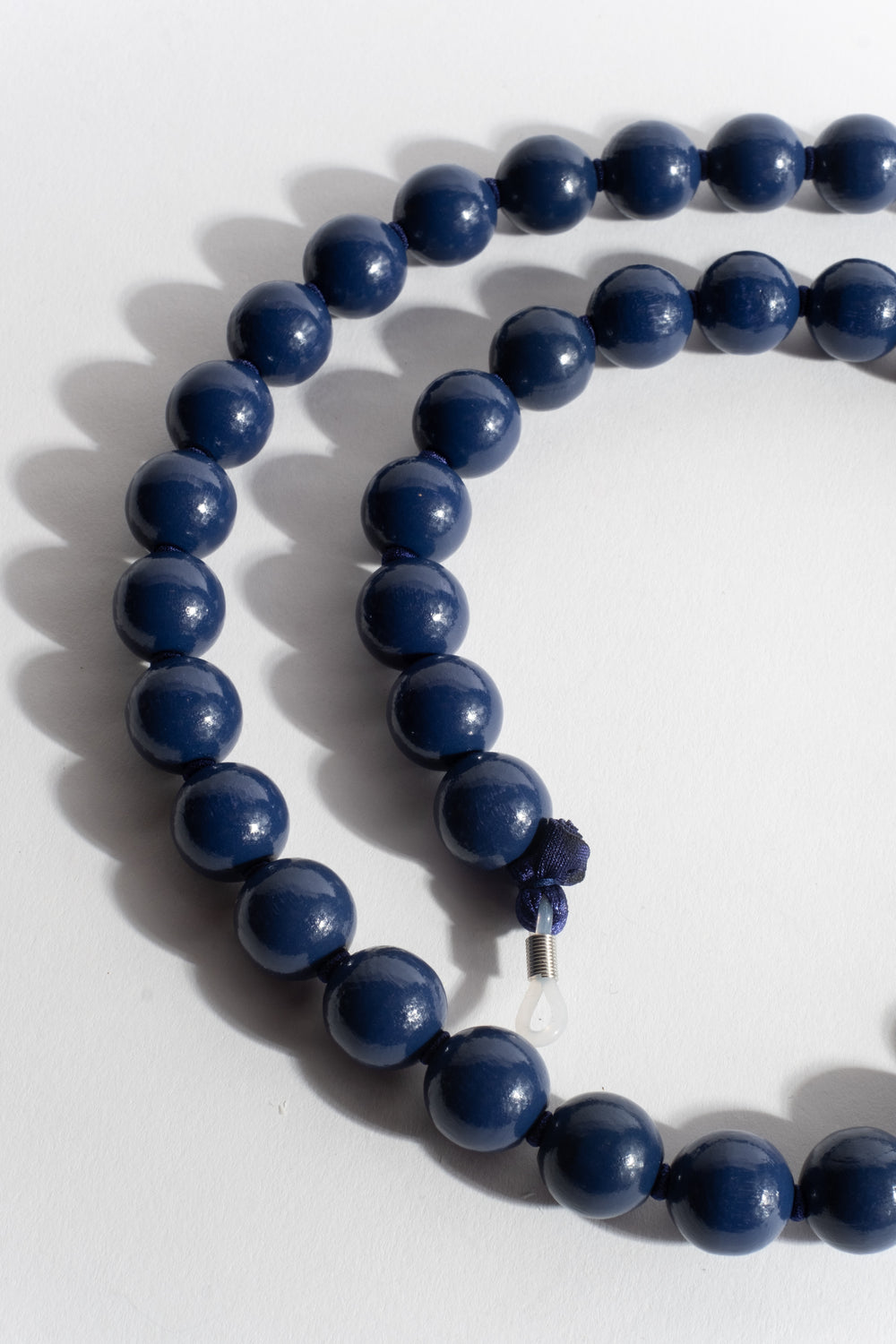 Big Glasses Chain in Blueberry