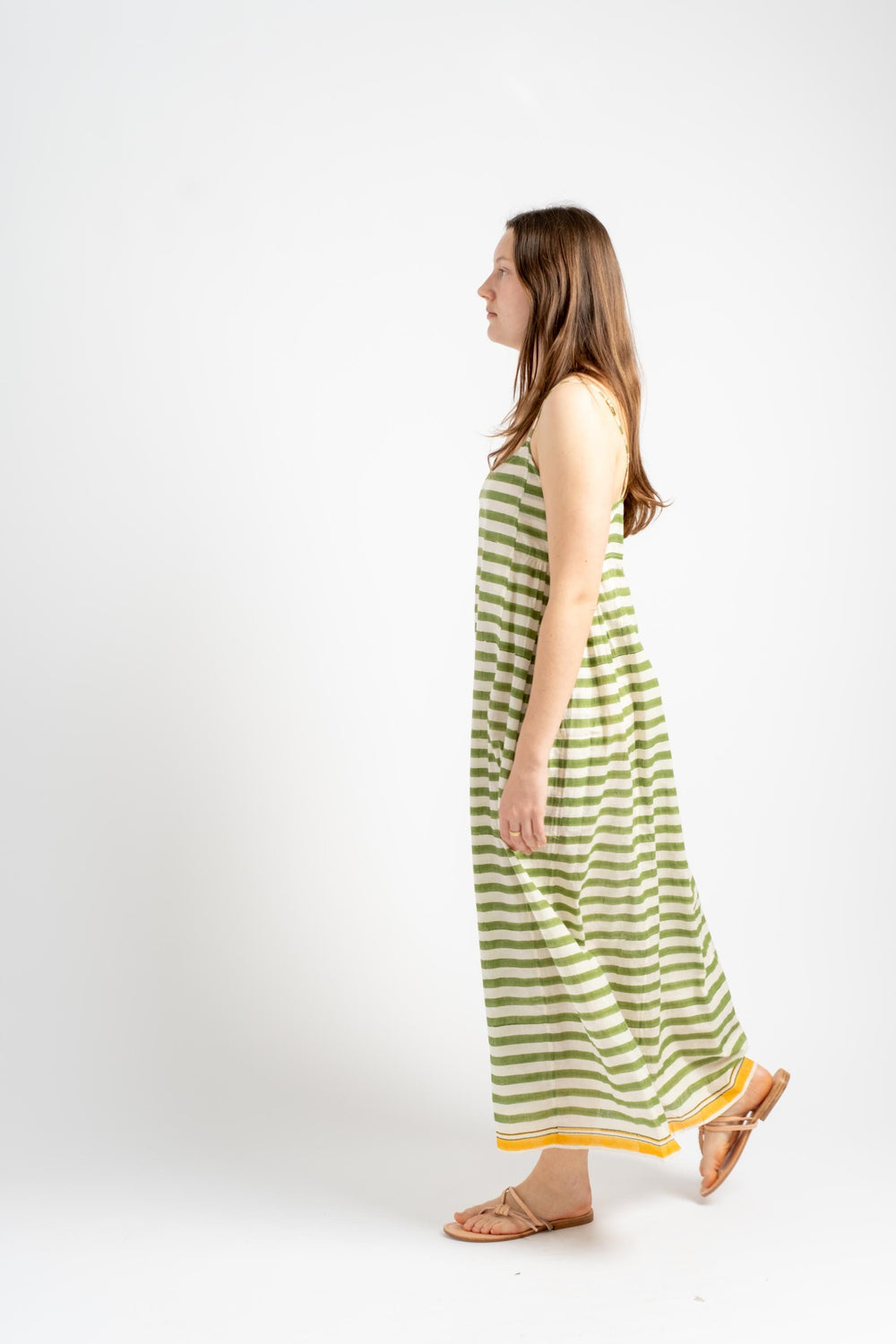 Amber 152 Slip