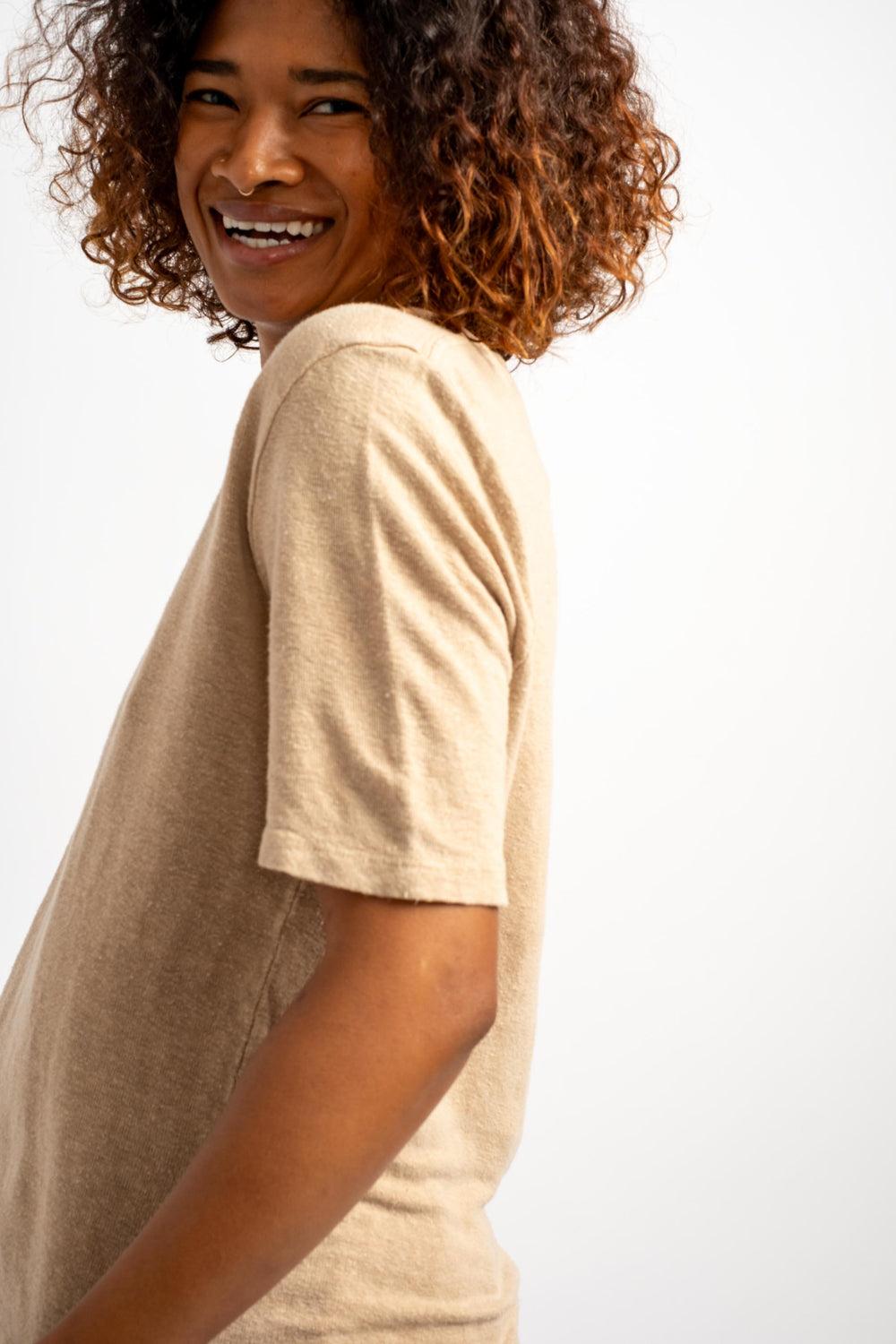 Dakota 100% Hemp Tee in Oat Milk