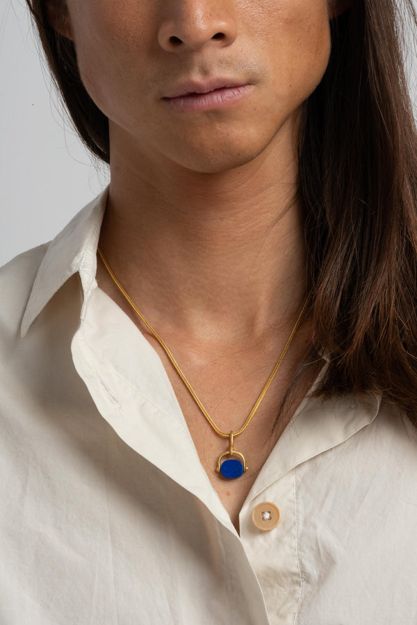 Lapis Baby Intaglio Unda Spinning Pendant