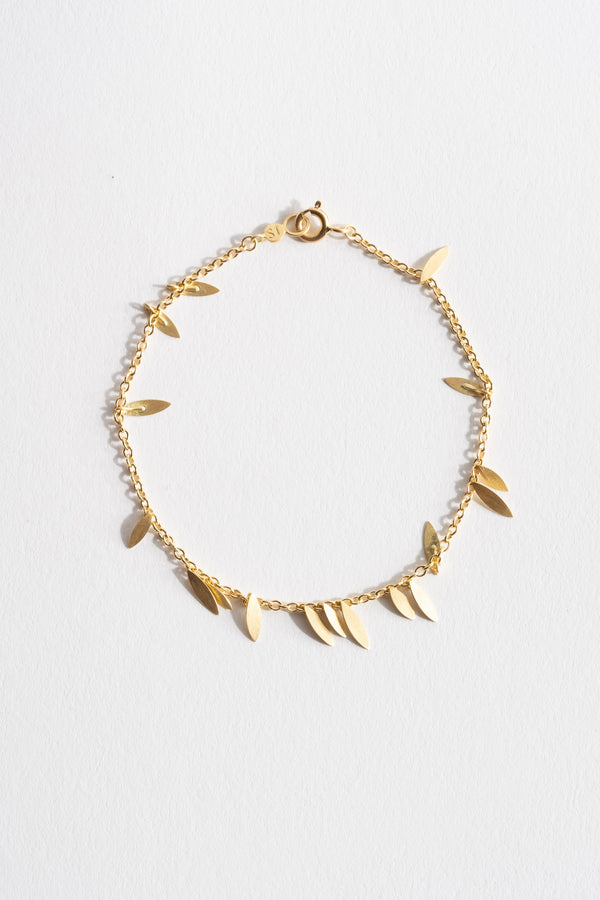 18K Scattered Leaf Bracelet