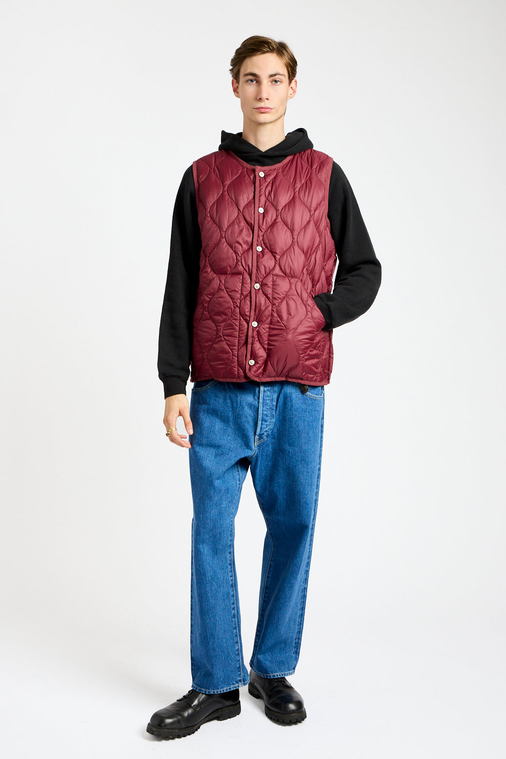 Military Crewneck Down Vest in Azuki