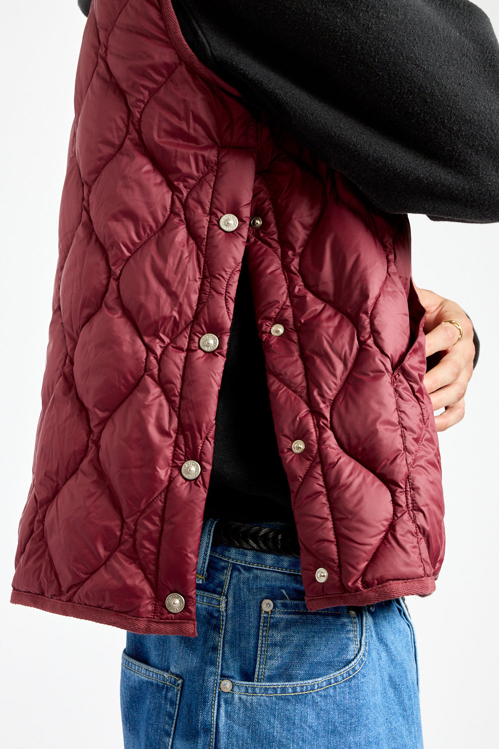 Military Crewneck Down Vest in Azuki