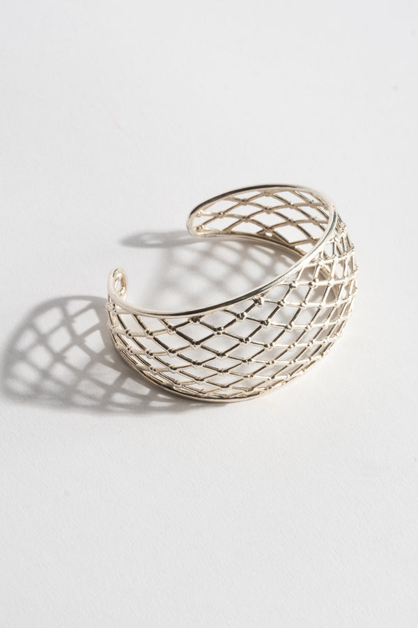 Netted Cuff