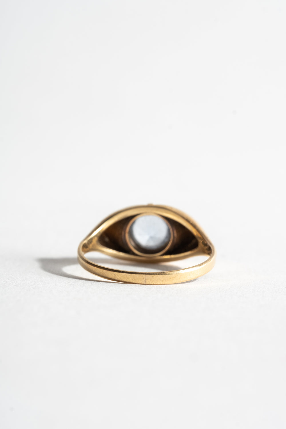 14K Modern Aquamarine Eye Shaped Ring