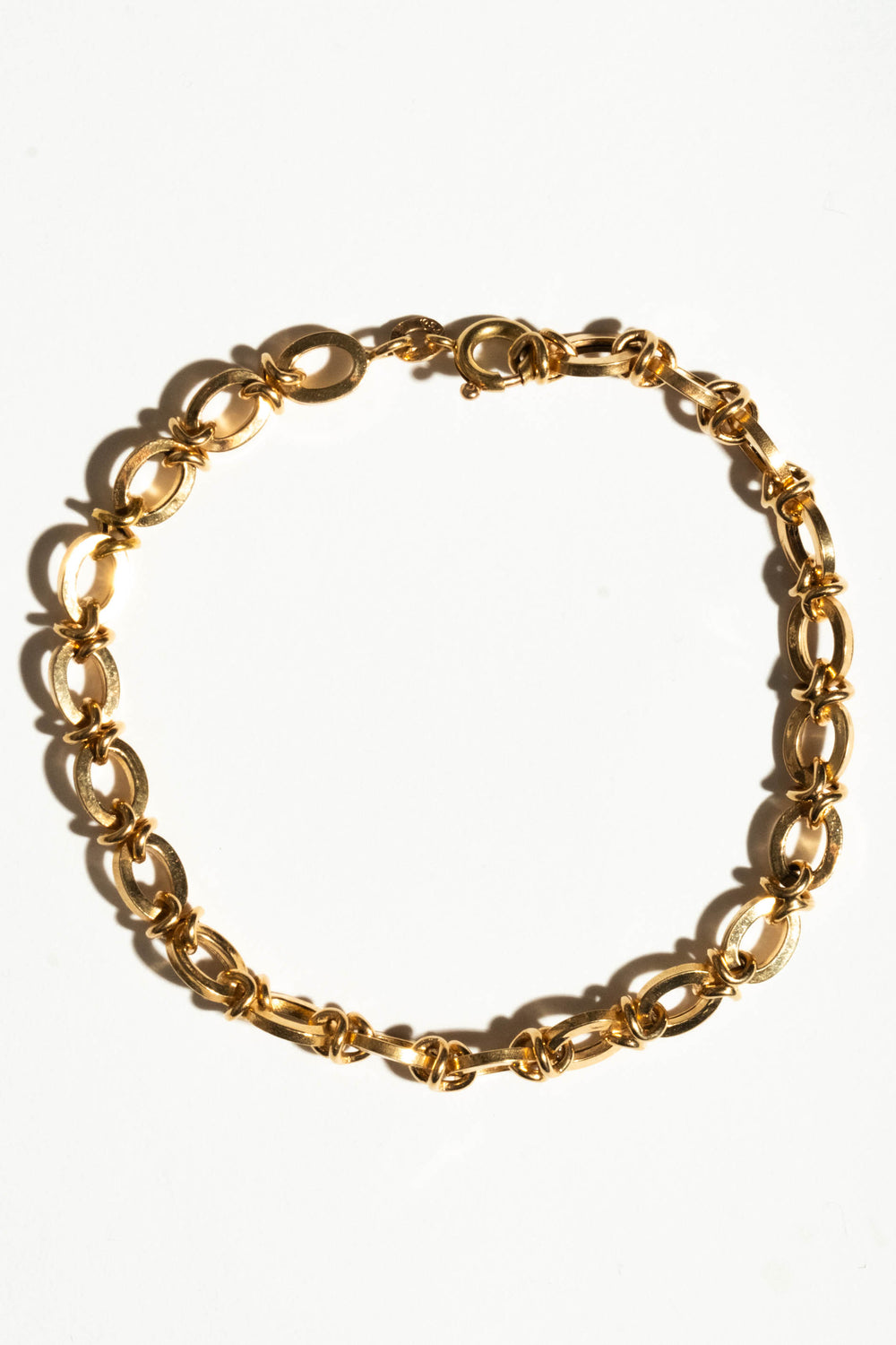 10K Wrapped Oval Link Chain Bracelet