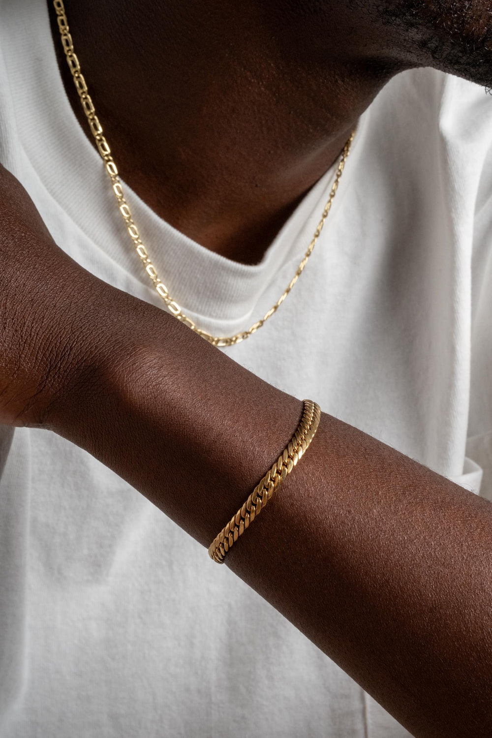 14K Tight Curb Chain Bracelet