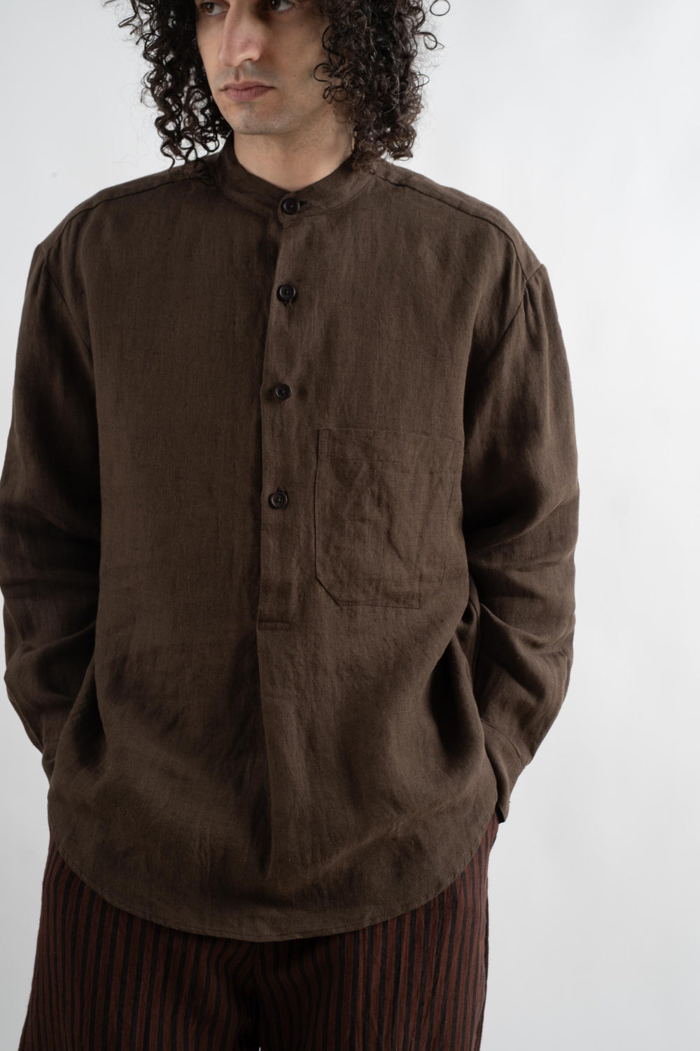 Popover Shirt In Hemp-Brown Tumbled Linen