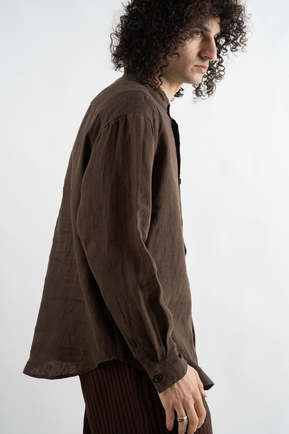 Popover Shirt In Hemp-Brown Tumbled Linen