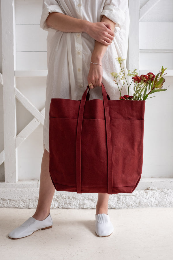Tall 6-Pocket Tote In Burgundy