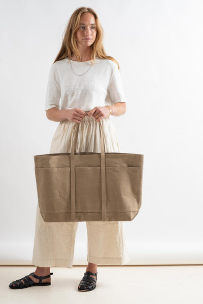 Large 6-Pocket Tote In Taupe