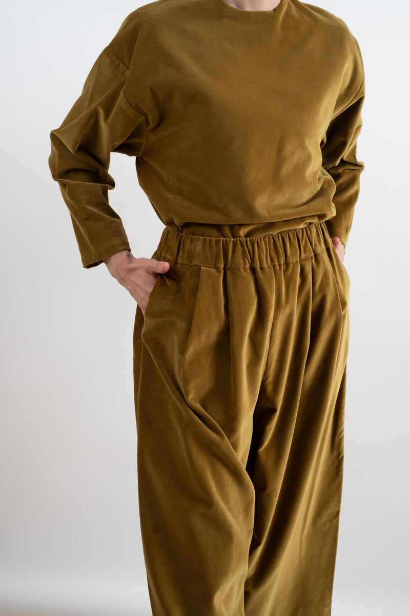 WIDE PANTS IN OLIVE