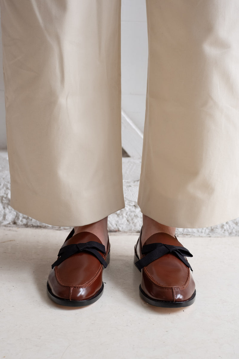 VIDAL LOAFER IN SADDLE LEATHER WITH BOW
