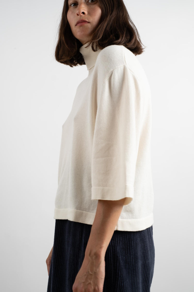 COTTON AND CASHMERE TURTLENECK SWEATER IN NATURAL