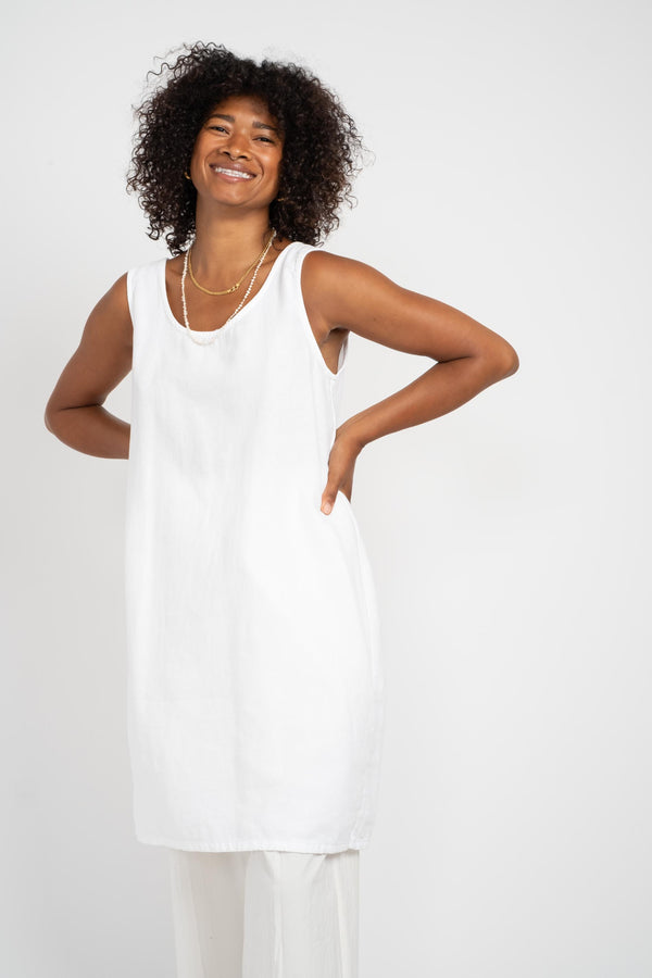 Jess Scoop Neck Dress in White