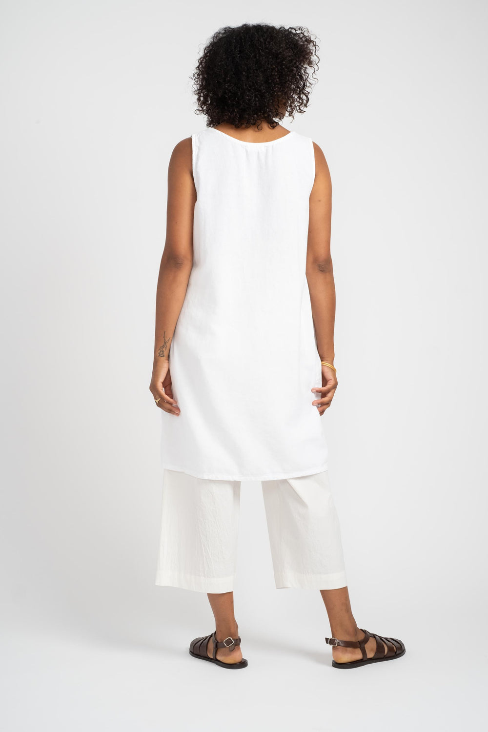 Jess Scoop Neck Dress in White