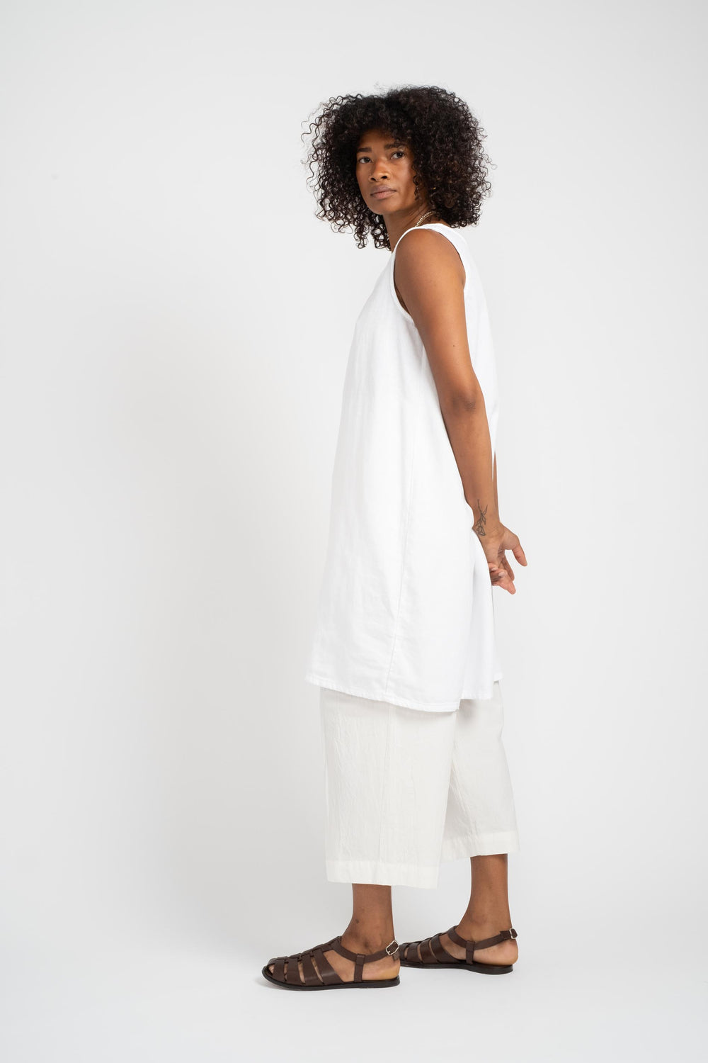 Jess Scoop Neck Dress in White