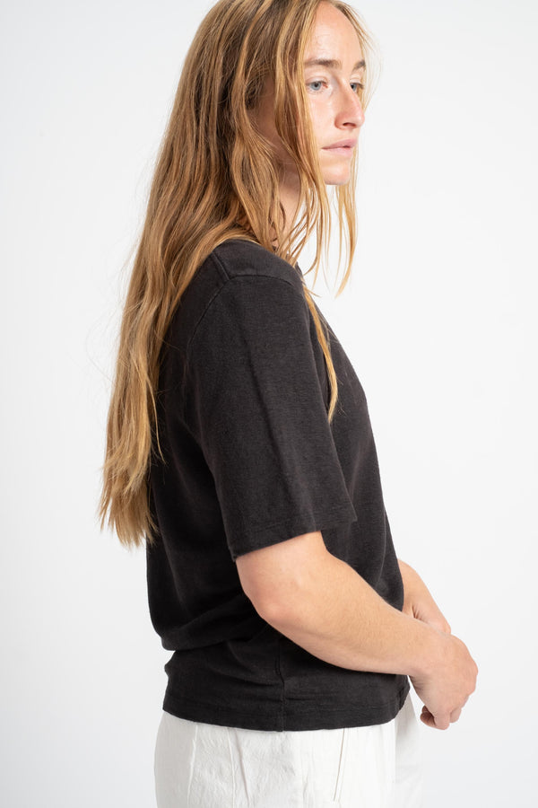 Dakota 100% Hemp Cropped Tee in Black