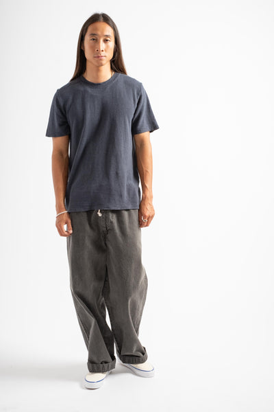 Mana 10 Tee in Navy