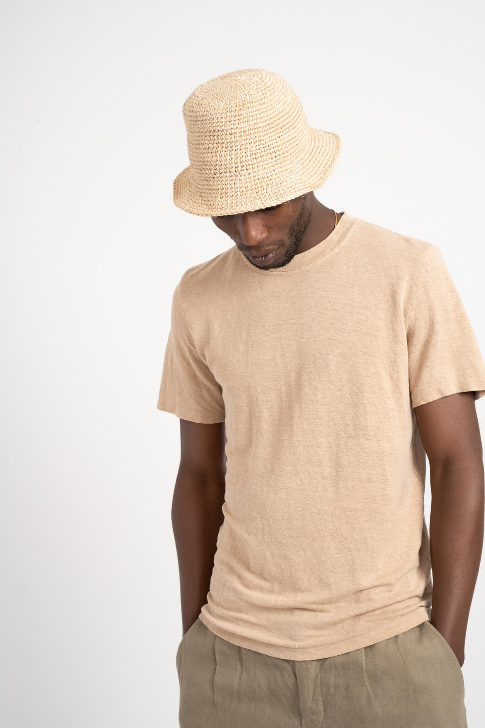 Mana10 100% Hemp Tee in Oat Milk