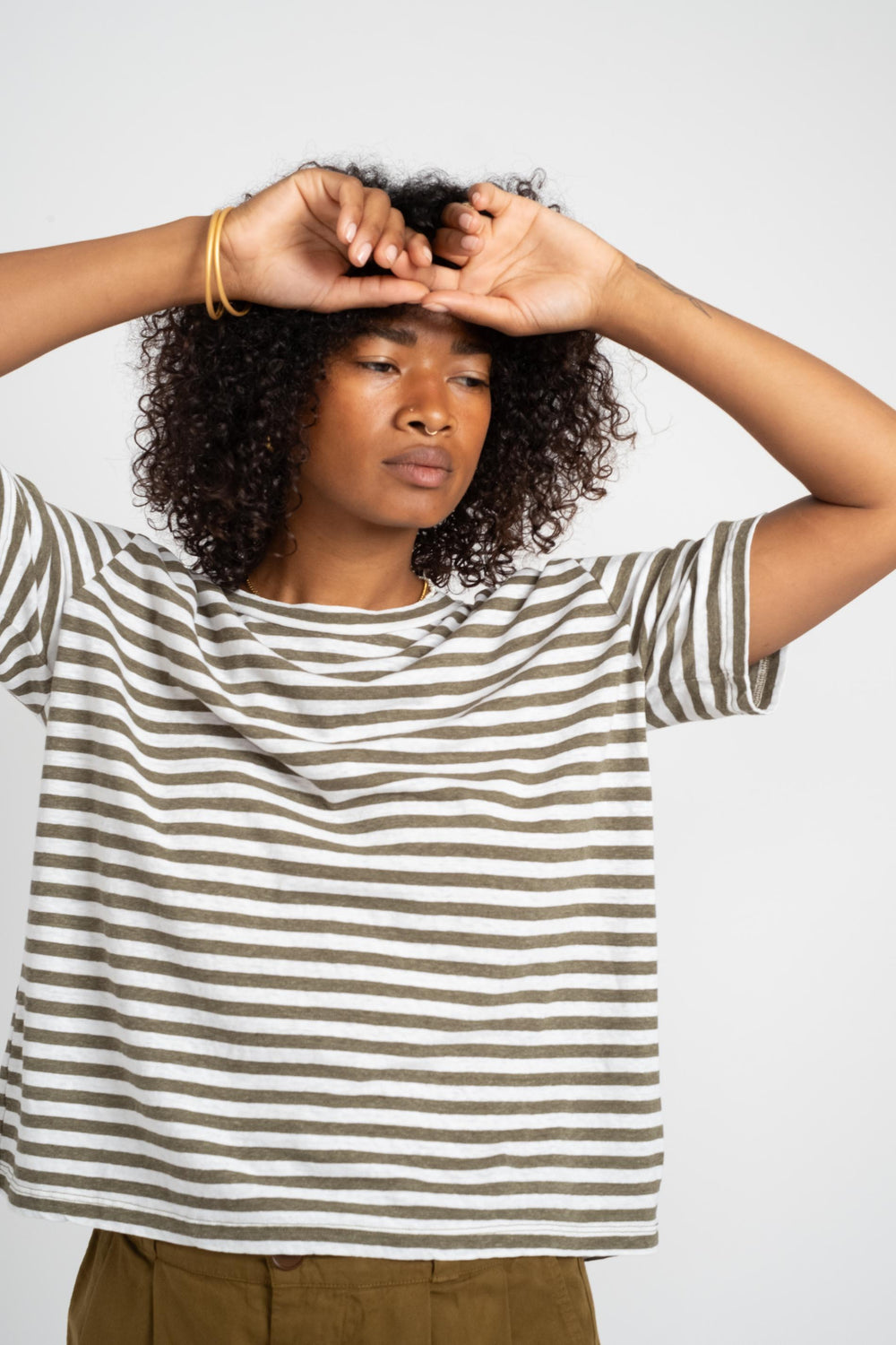 Stripe Silverlake Cropped Tee in Olive + White