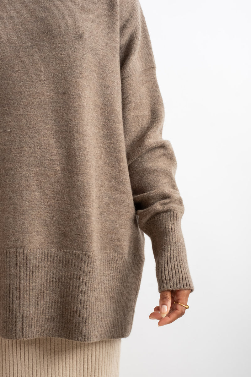 OVERSIZE CREWNECK IN MUSHROOM