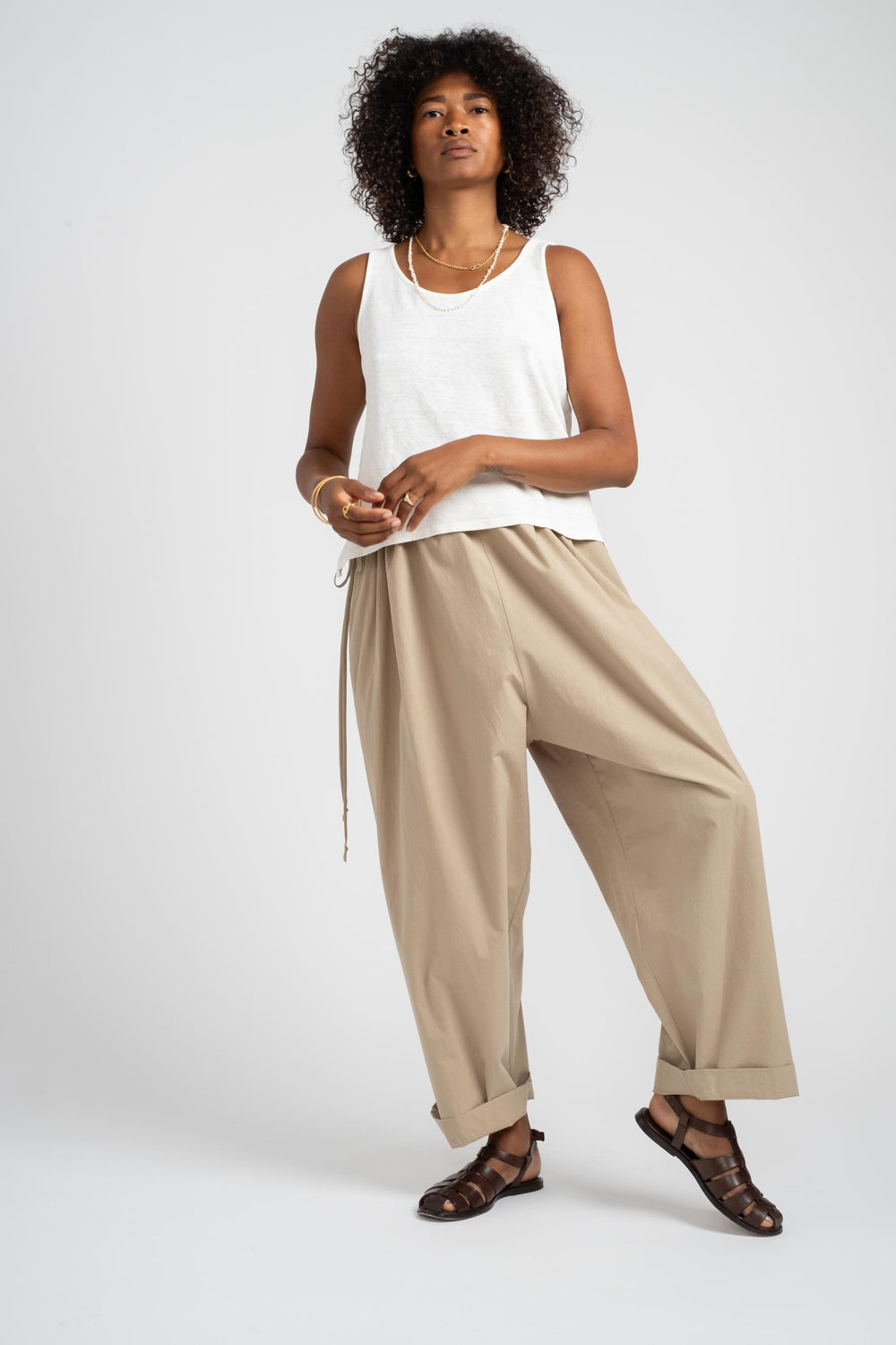 Balloon Tie Side Pants in Taupe