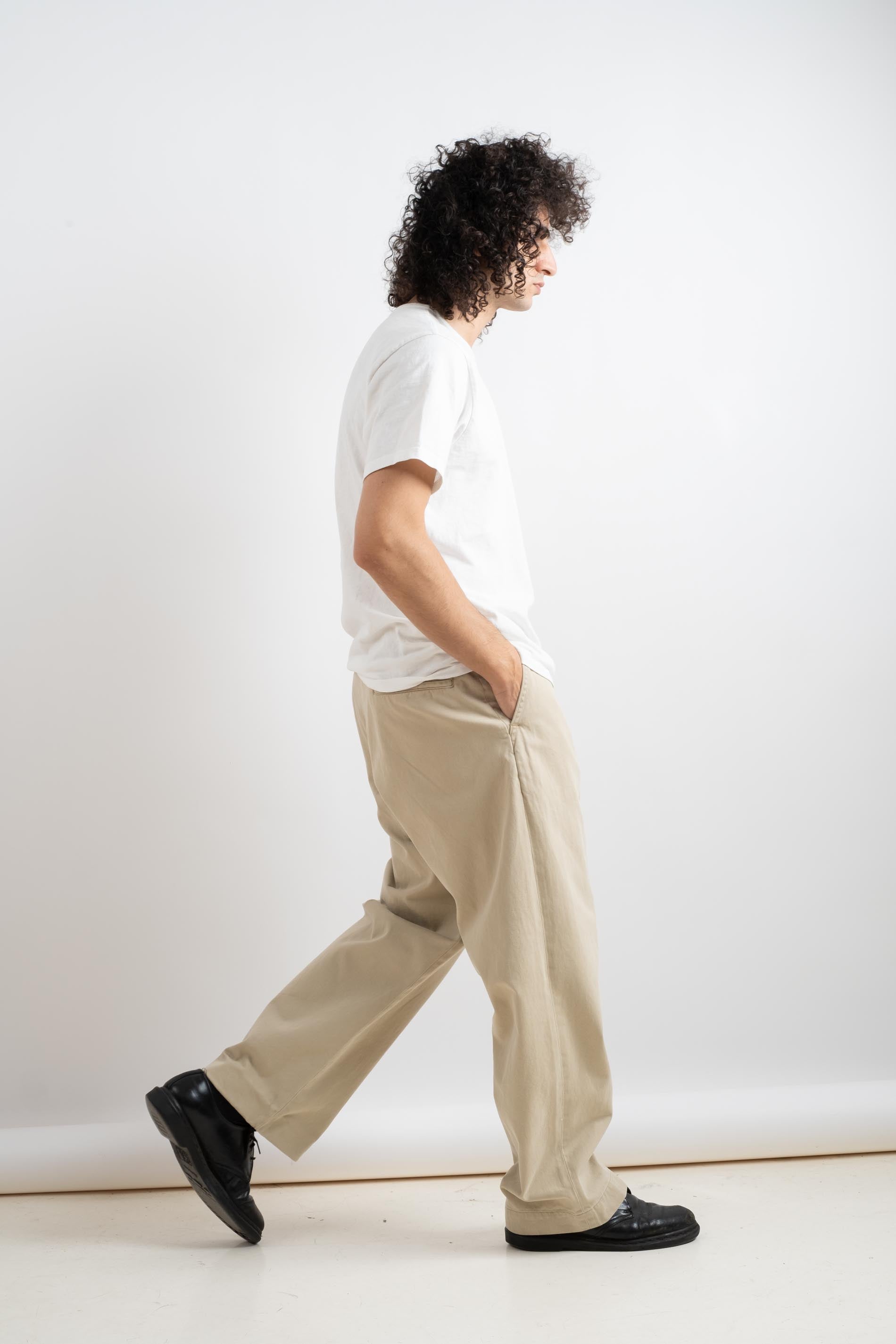 Men Light Khaki Slim Fit Mid Rise Solid Casual Trouser